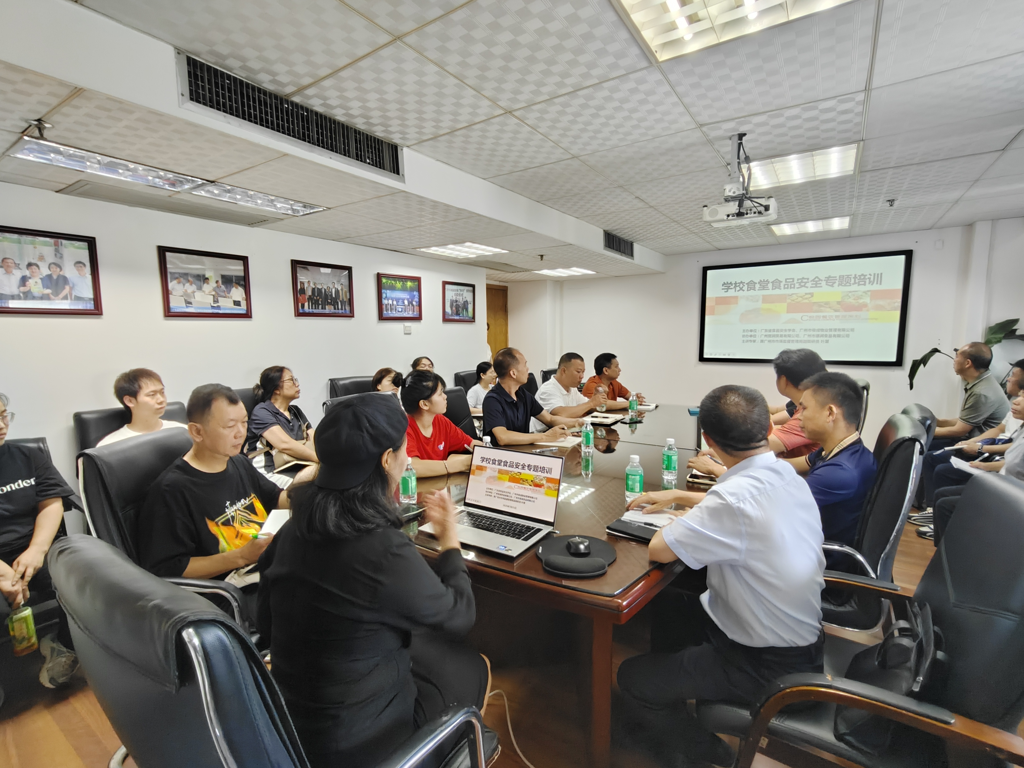 516eddbde603a94806c4ee67fcdb903.jpg 516eddbde603a94806c4ee67fcdb903.jpg